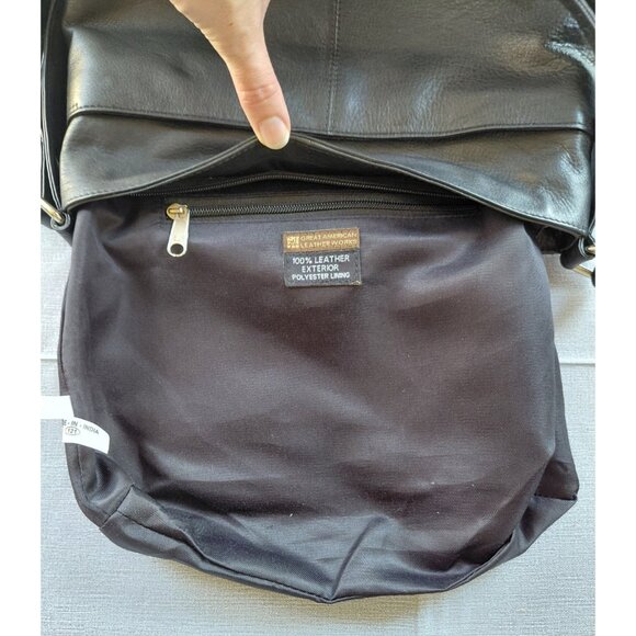 Great American Leather Works Shoulder Bag Cross Body Business Goth Pebbled - Picture 7 of 16